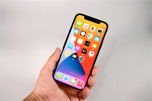 祁门苹果手机维修分享iOS 14.2修订版已到，专属iPhone 12系列 